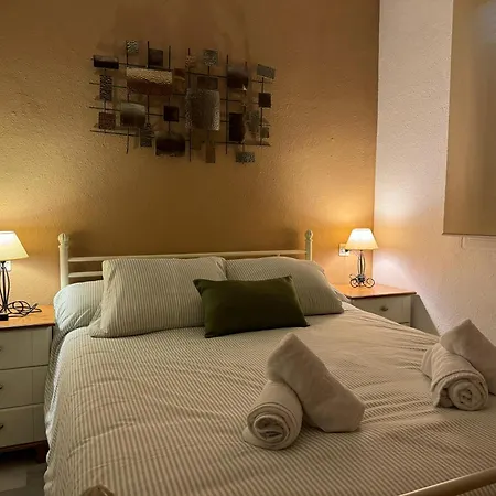 Apartamento Gran Via Parque 7 *